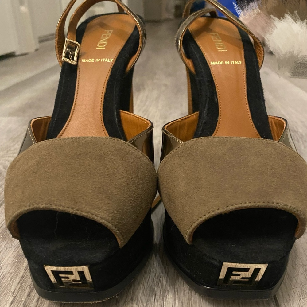 Fendi Multicolor Suede Leather Wedge Platform Ankle Strap Sandals Size 37